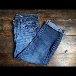 American Eagle boy fit cropped jeans size 4